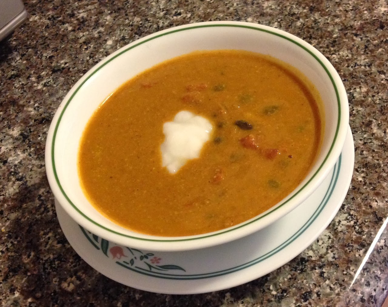 Stay-at-Home Vegan: Recipe: Creamy Curry Pumpkin Soup