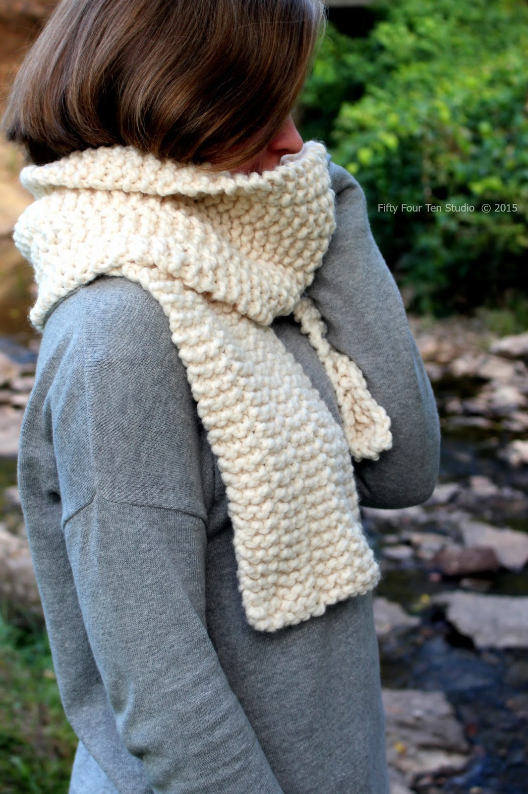 Fifty Four Ten Studio: New Easy Scarf Knitting Pattern - Side Line Scarf