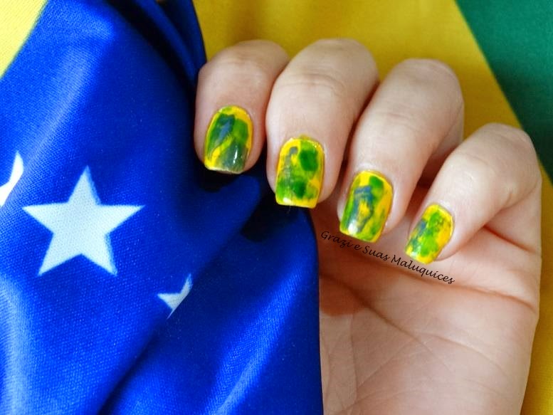 Distressed Nails - Nail Art para a Copa do Mundo