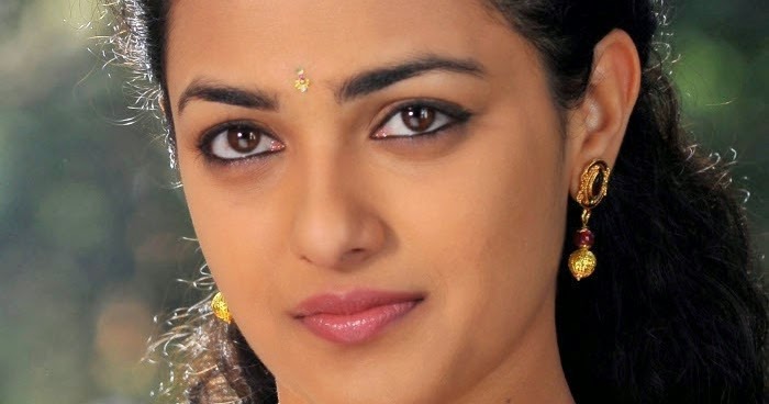 à´®à´²à´¯ à´³à´¸ à´¹ à´¤ à´¯ Nithya Menon Prakash raj looks almost like 10yrs younger to the lady acted as his wife (leela samson). blogger