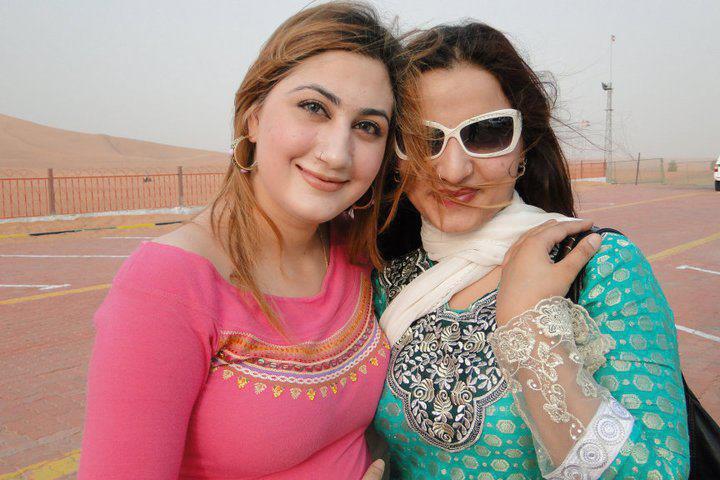 Urooj+Mohmand+Song Urooj Mohmand Song http://all-celeb-pics.blogspot.com/2011/11/urooj ...