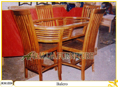 Kursi dan Meja Makan Ukiran Kayu Jati Balero Kursi dan Meja Makan Ukiran Kayu Jati Balero