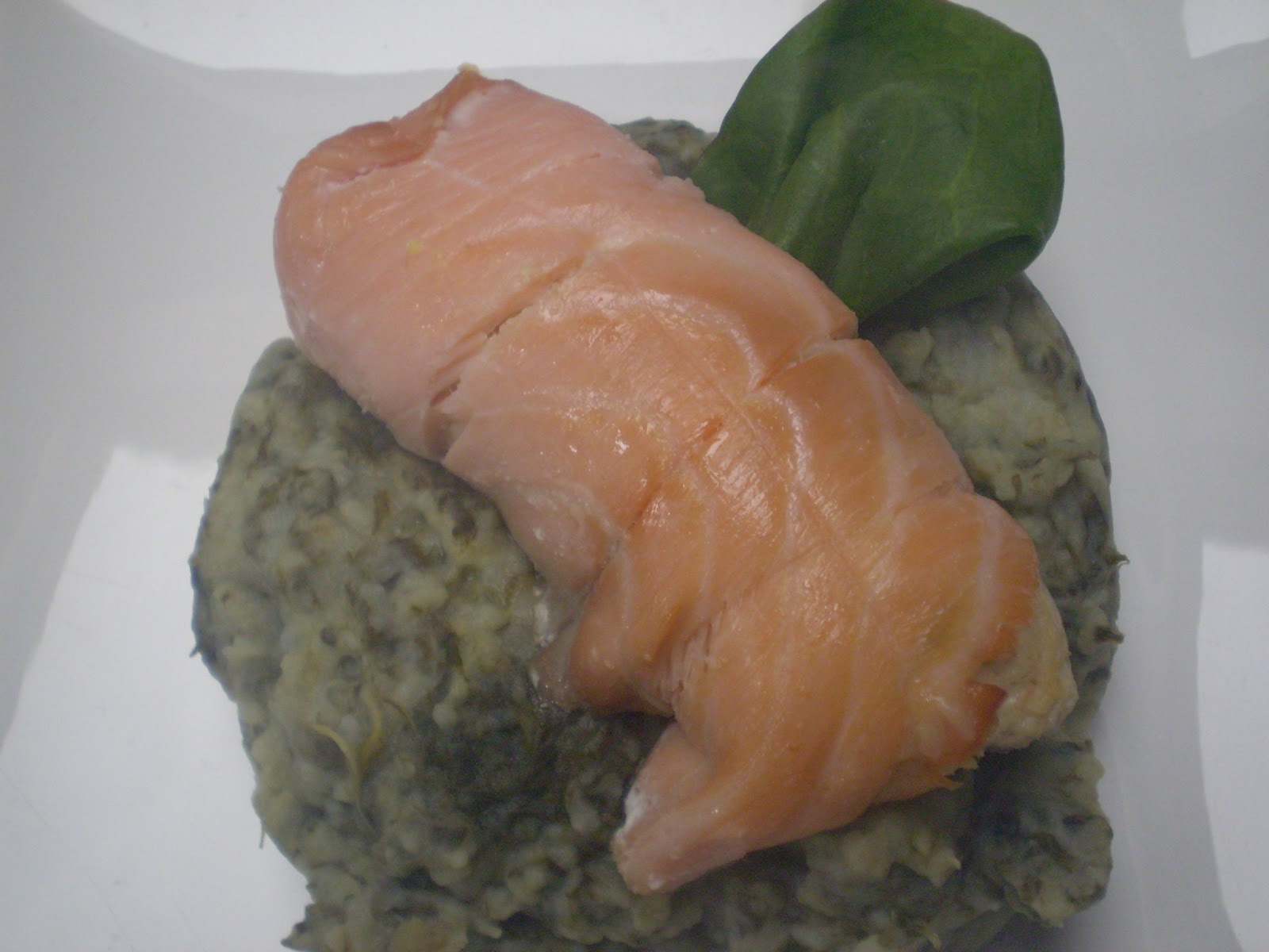 fragoline Rôti de saumon et de merlan en robe de saumon fumé ww