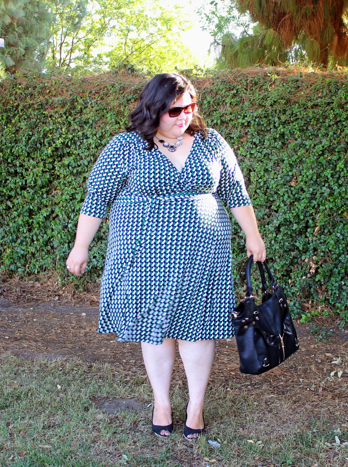 Dress Fashionably On A Budget Dress Fashionably On A Budget