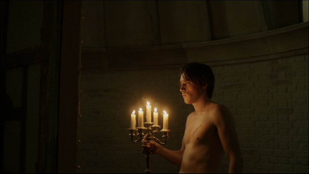 Reeve Carney - Shirtless, Barefoot & Naked in "Penny Dreadful"...