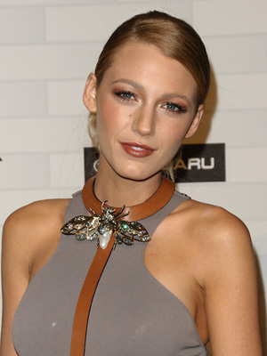 Blake Lively Blake Lively on Palette By Bh Cosmetics    16 95 Contour Your Skin Like Blake Lively