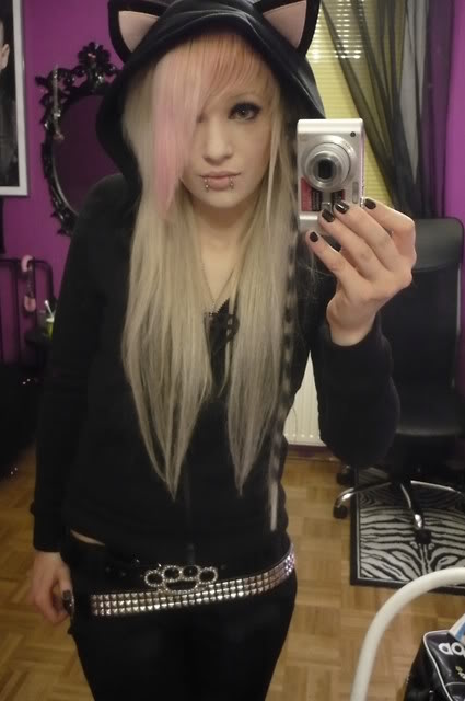 Cute Emo Haircuts Picture One cute short emo cuts. Cute Emo Haircuts Picture One