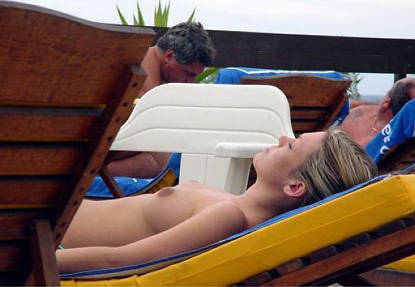 Adele silva upskirt Pulling ephedrine from salt lick