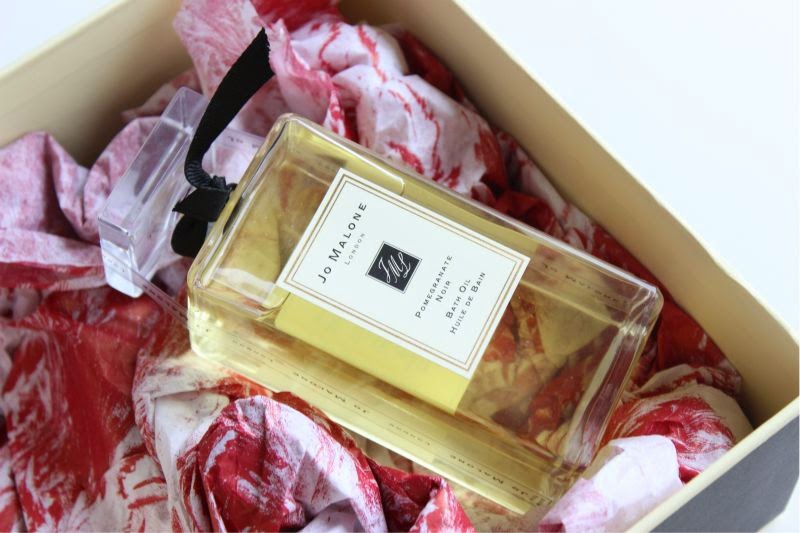 Jo Malone Pomegranate Noir Bath Oil Review The Sunday Girl