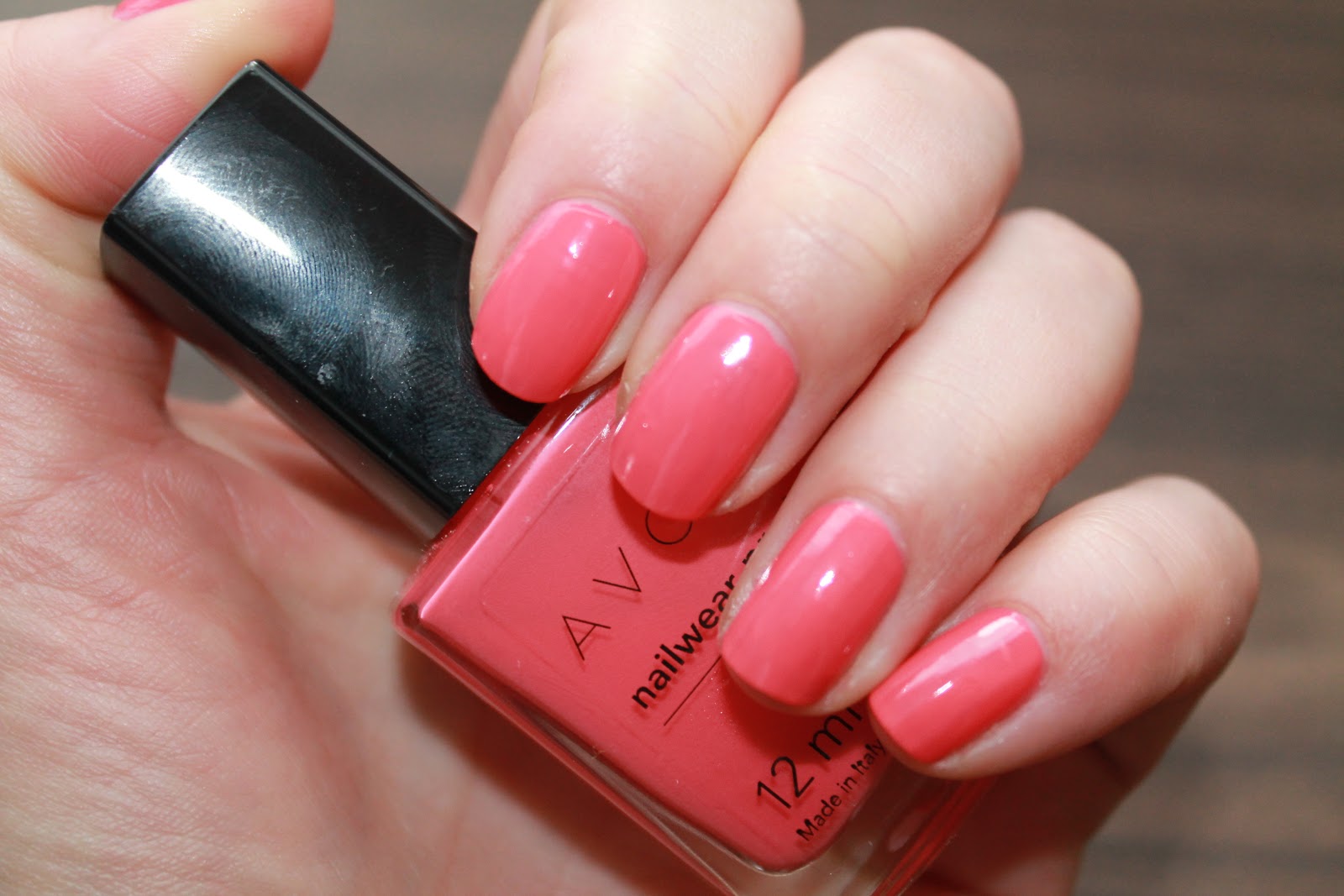 Mój kosmetyczny Świat Lakier Avon "Coral Reef" AVON