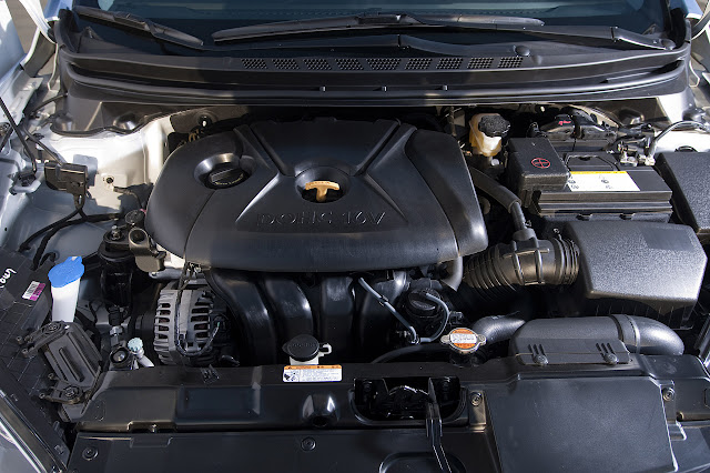 Hyundai Elantra 2012 запчасти двигателя