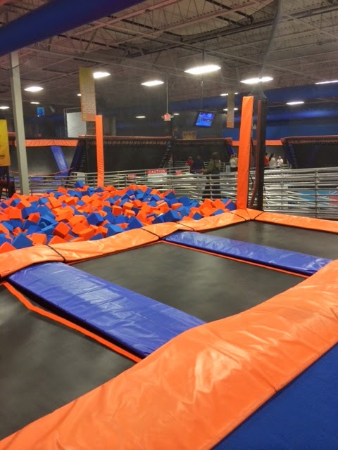 Pit Trampolines Sky Zone pit