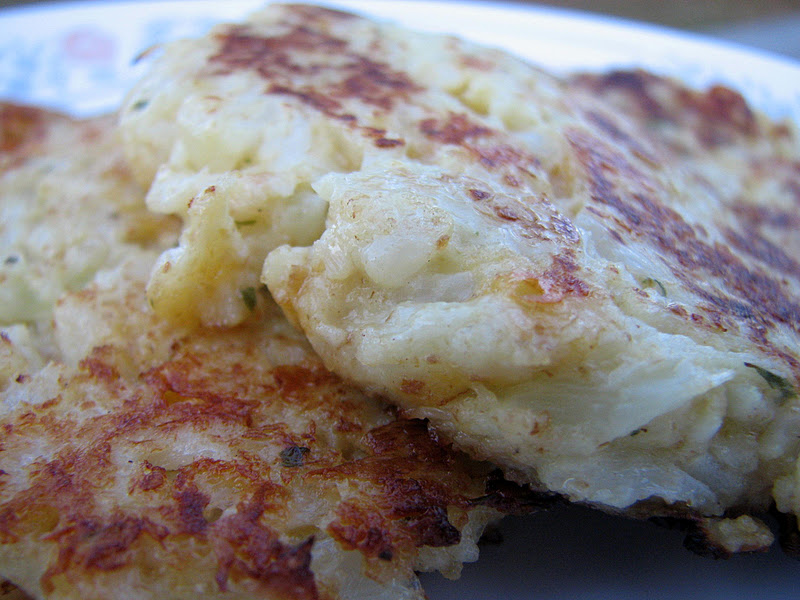 Ashleigh's Kitchen Cheesy Cauliflower Pancakes