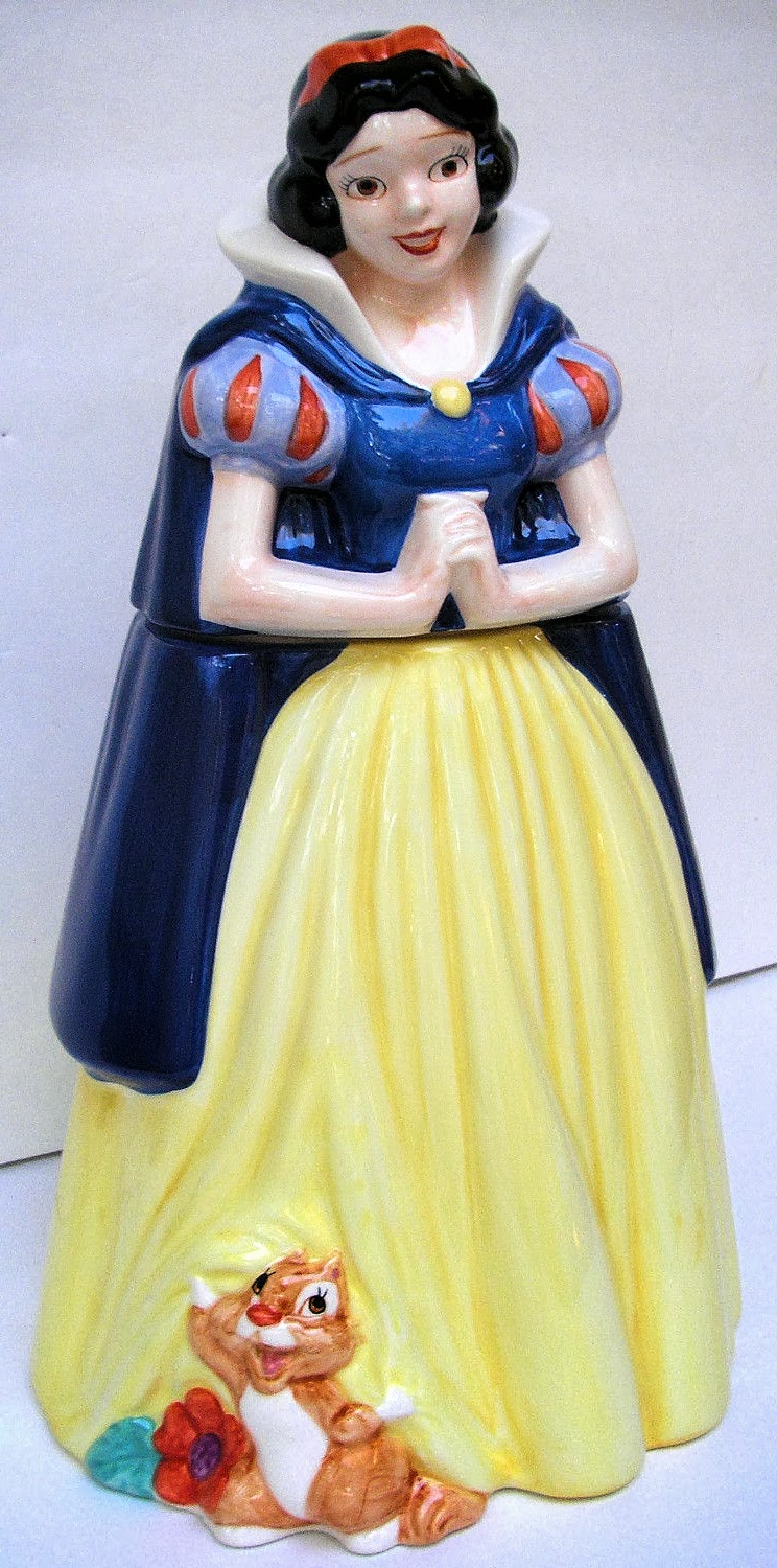 Filmic Light Snow White Archive Snow White Figural Cookie Jar