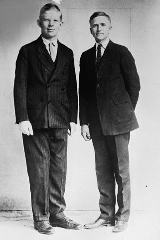 Check Out What Robert Wadlow Looked Like  in 1924 