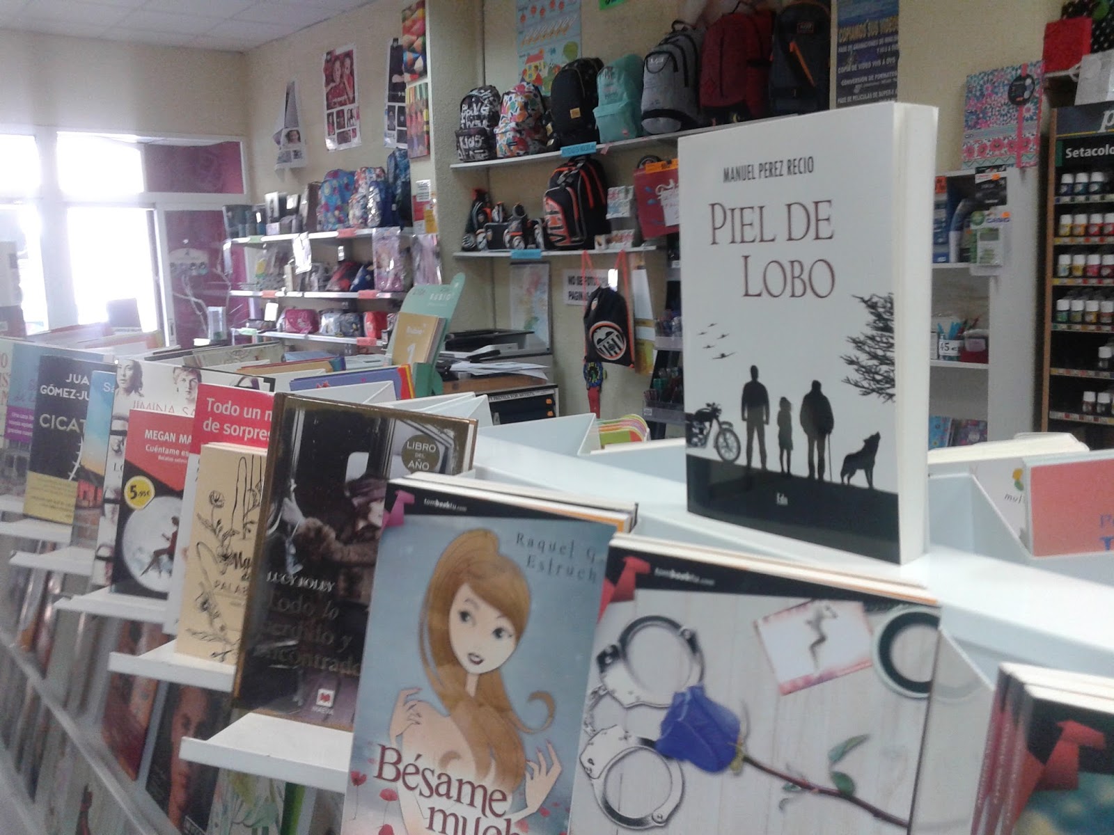 libreria el corte ingles valencia la delgada linea negra quot piel de lobo quot en la librer 237 a el libreria el corte ingles valencia la delgada linea negra quot piel de lobo quot en la librer 237 a el