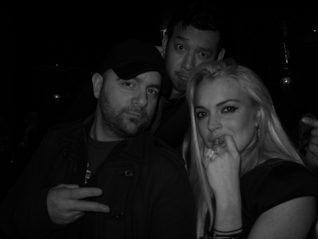 http://4.bp.blogspot.com/-r3oqDjujDkQ/Tq65vcUCVXI/AAAAAAAABl0/wWkIuxmwX9U/s1600/2011-lindsay-lohan-20559856-1024-768.jpg
