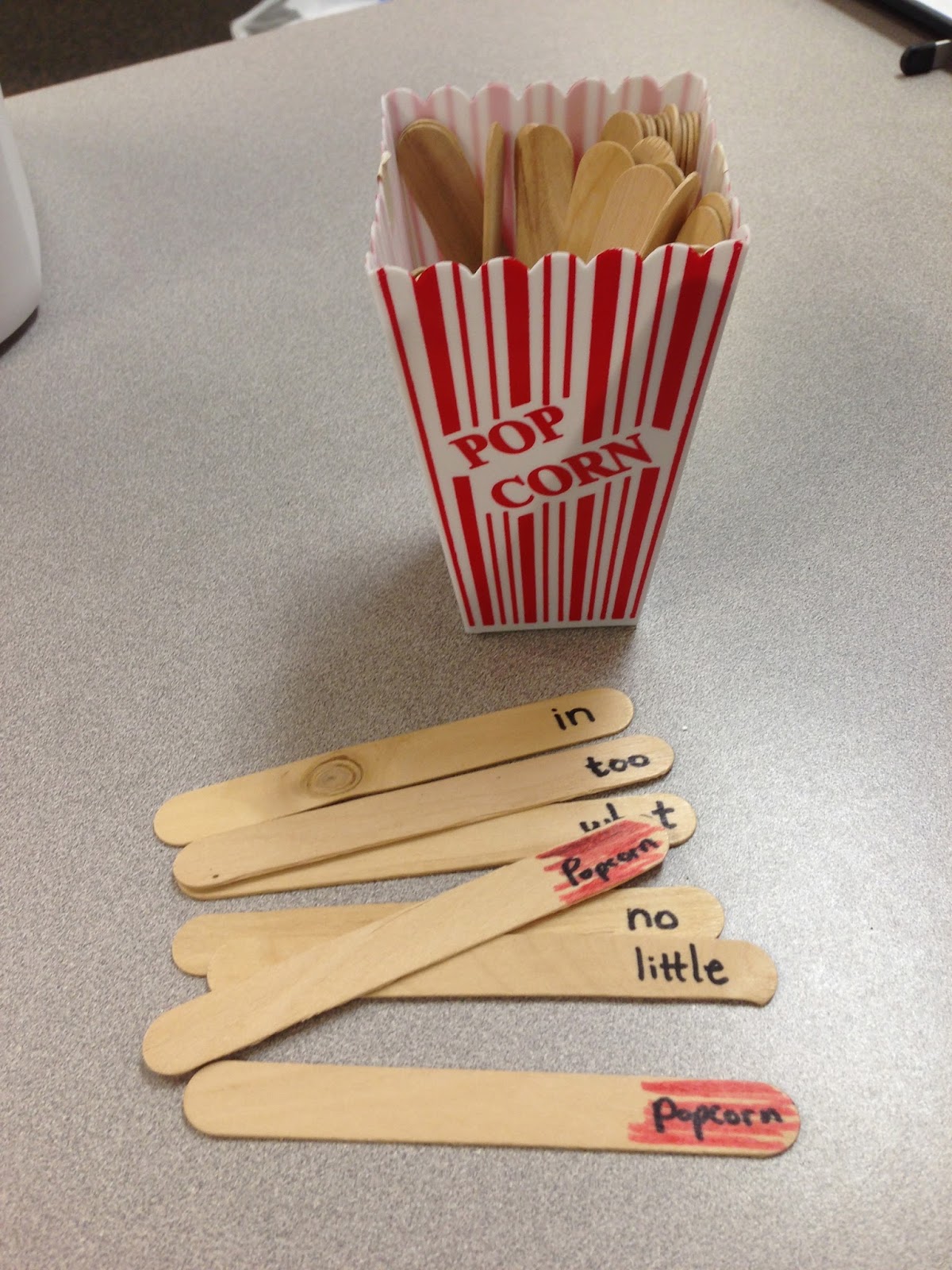 Tales of a First Grade Techie Popcorn My students favorite game.