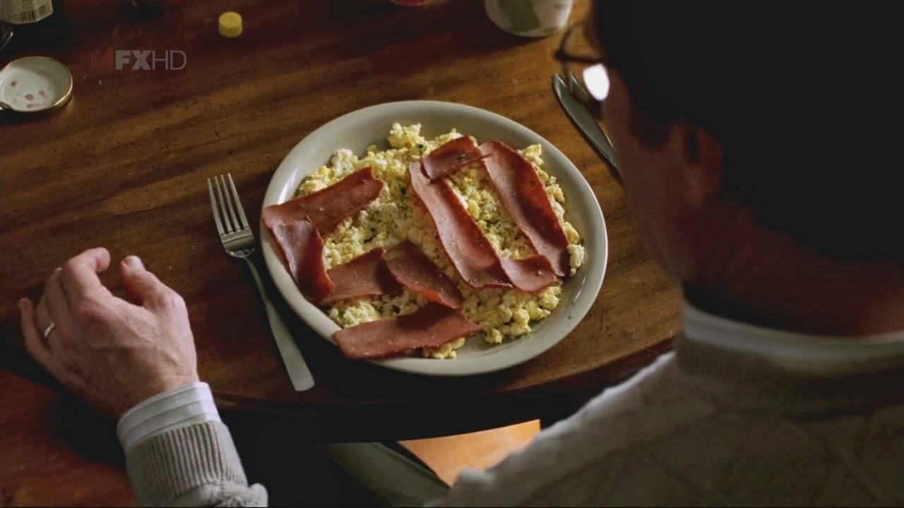 Is Your Blog A Carb? TV Food The Heisenburger (Breaking Bad, S01)