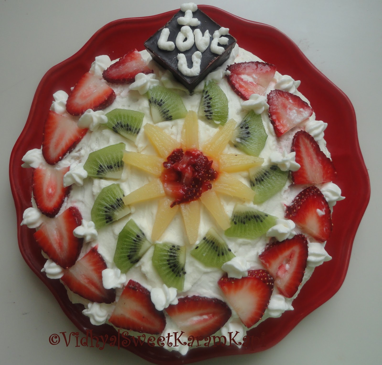 Sweet Karam Kapi ) Fresh Fruit Pastry