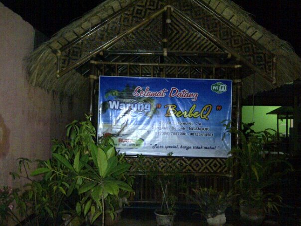 Warung BerbeQ