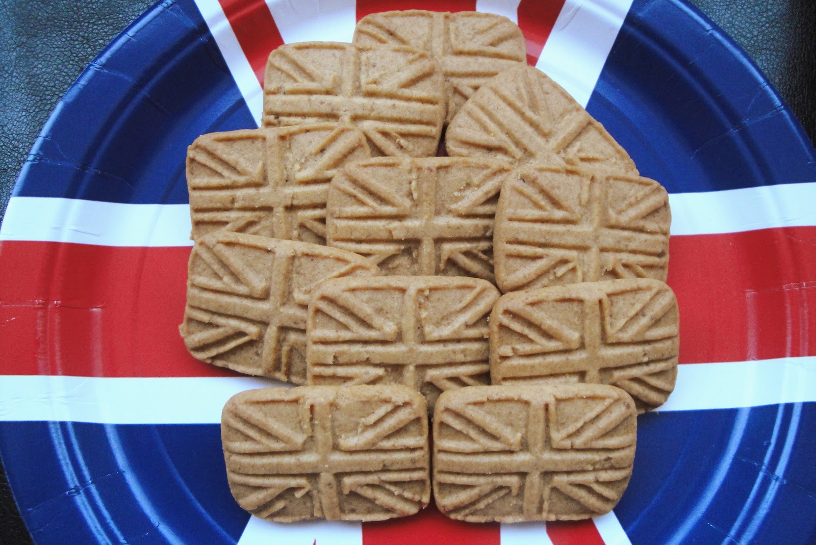 Grocery Gems London 2012 Logo Tin with Union Jack Biscuits (Marks