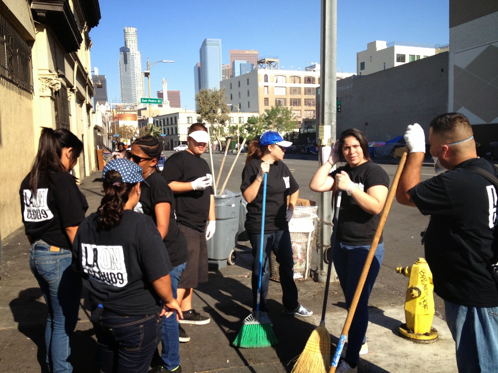 Los Angeles Times Pressmens 20 Year Club Skid Row Los Angeles Clean Up