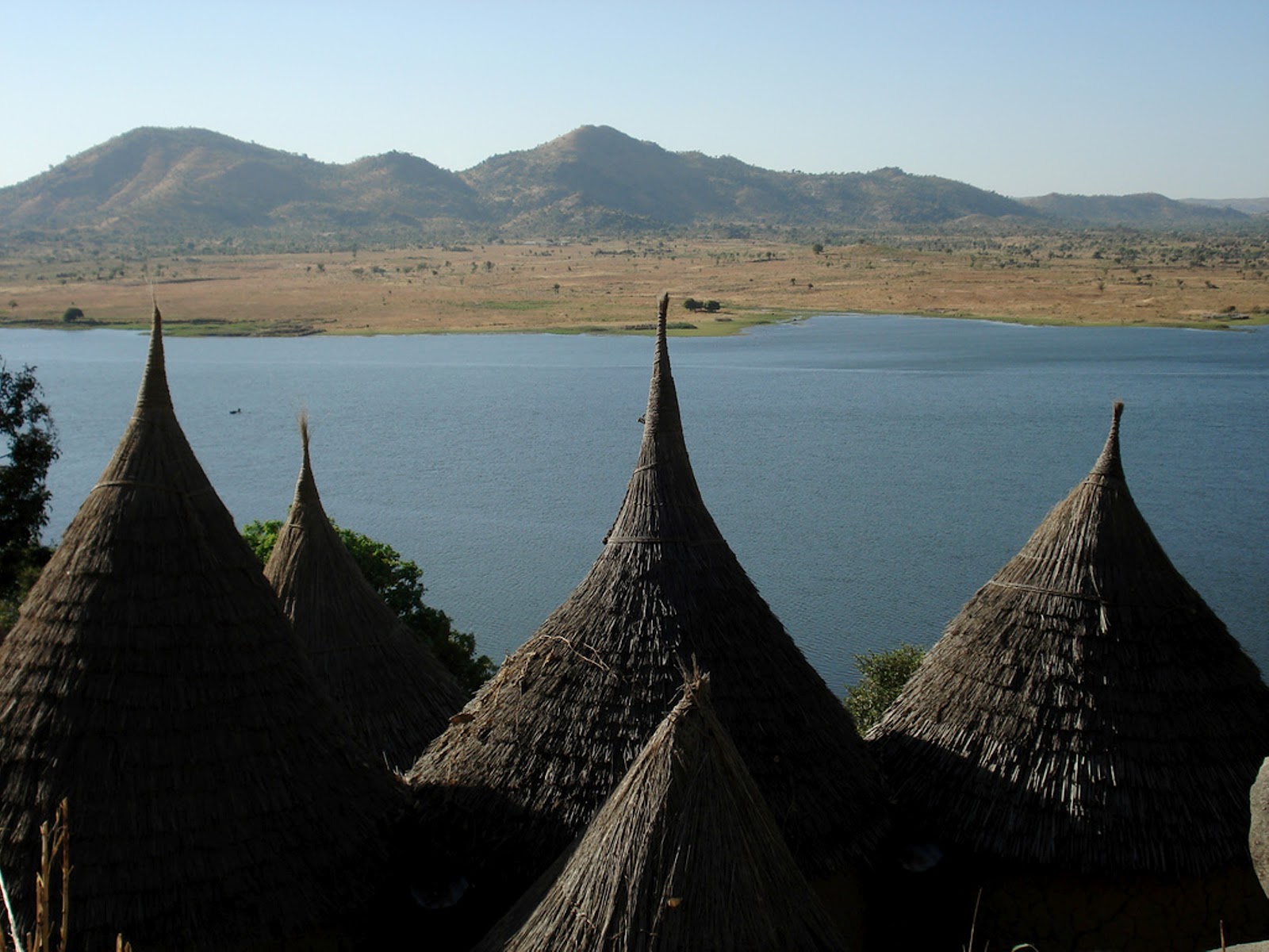 cameroon africa Africacom's afripedia on cameroon has the information you need to plan your travels, write a school report or simply satisfy your curiosity. cameroon africa Africacom's afripedia on cameroon has the information you need to plan your travels, write a school report or simply satisfy your curiosity.