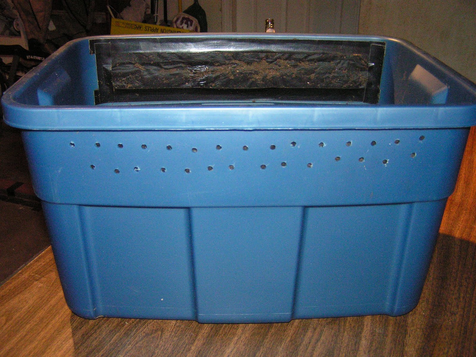 Worm Fancy Do It Yourself Worm Bin Sacramento area's worms and worm castings