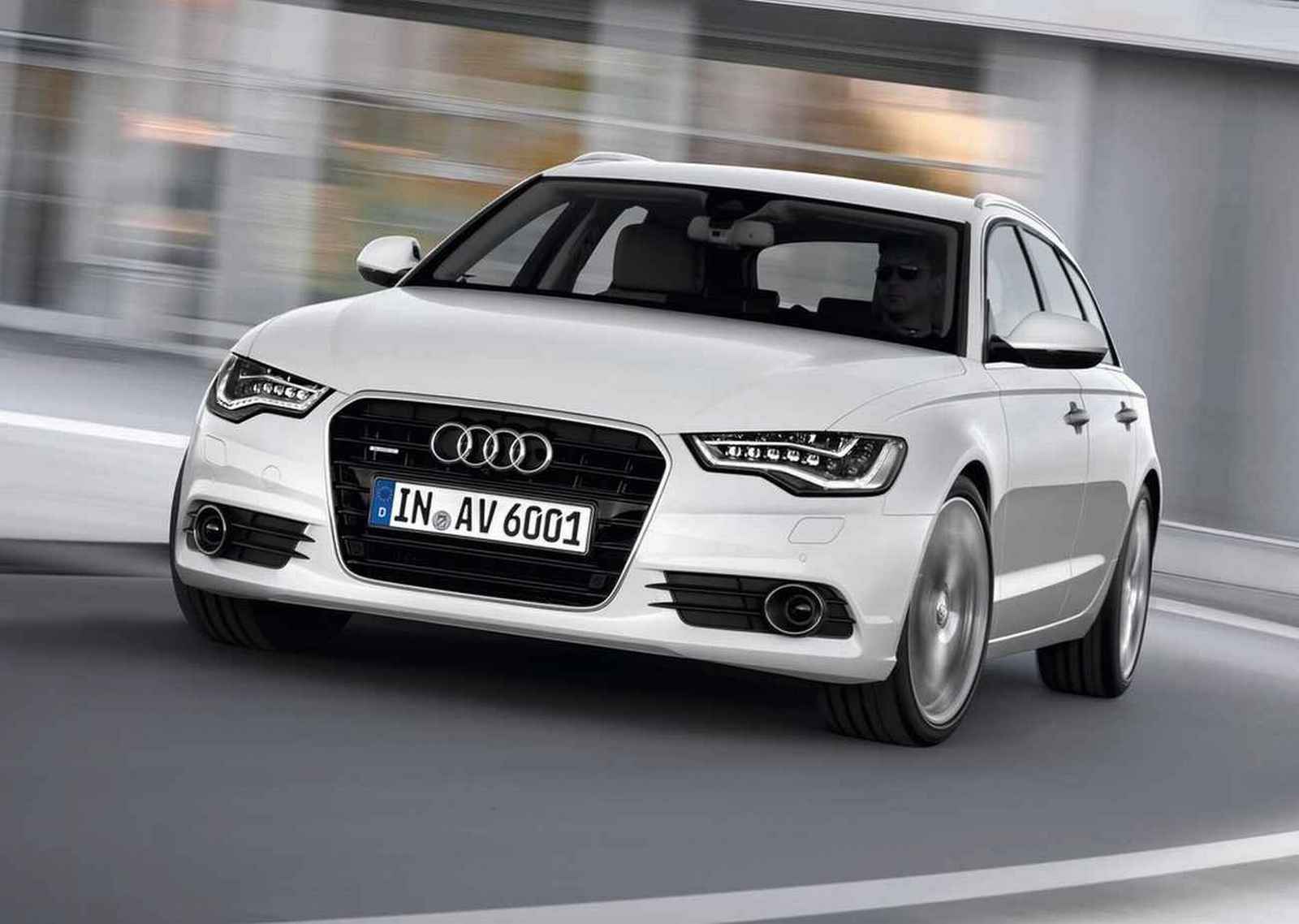 فضائح+اصالة+نصري ... the luxury mid-sized sedans Mercedes E-Class, Audi A6 and BMW 5-series