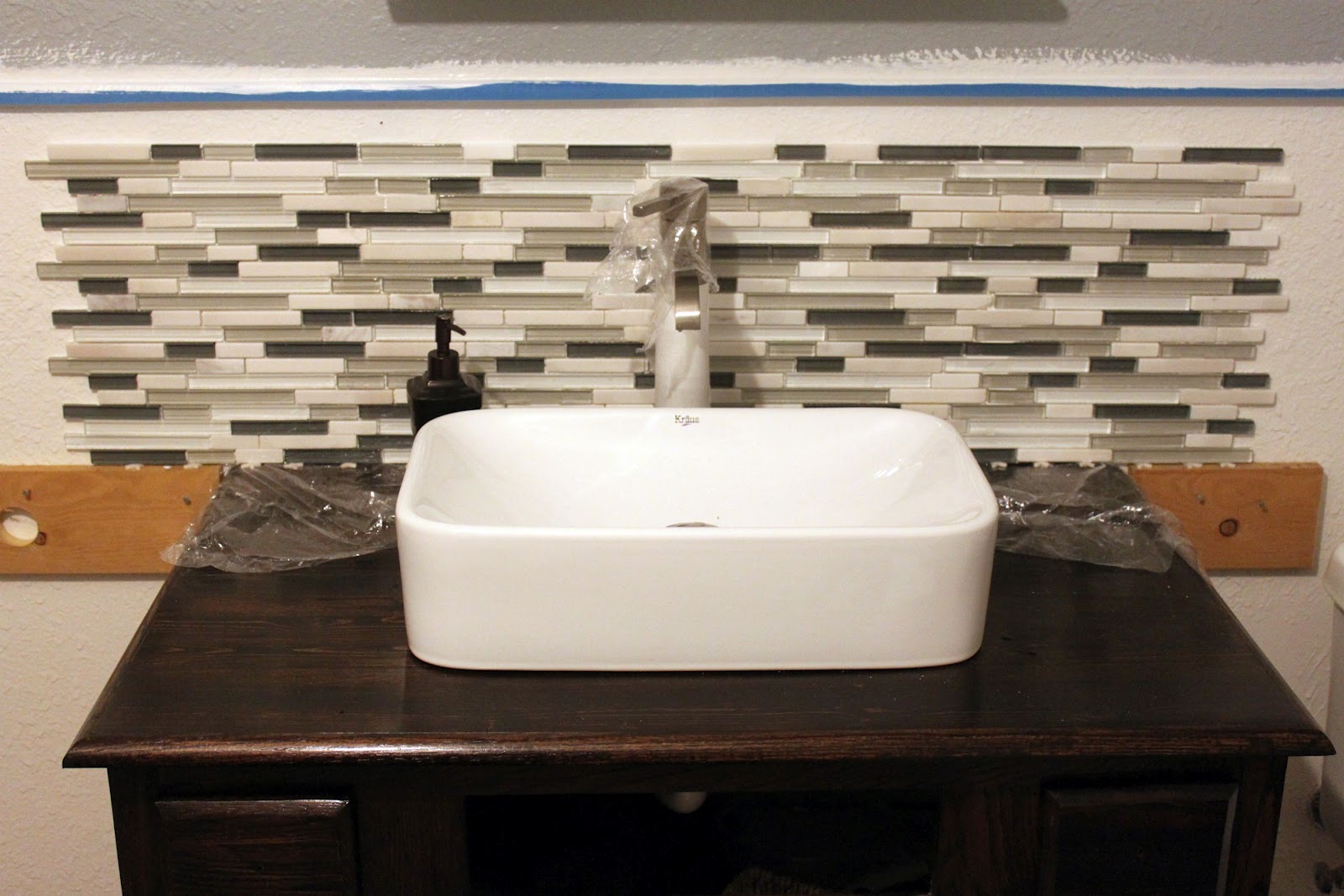 Lowes kitchen tile backsplash Bathroom Tile Backsplash Edges