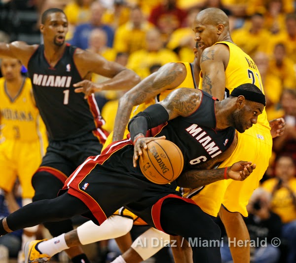 AL DIAZ PHOTO PHOTOS Miami Heat vs Indiana Pacers in Game 2 of