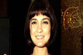 http://4.bp.blogspot.com/-rBxuvMJ-AFU/Tz5n3ngB0BI/AAAAAAAAPOI/IsqlWoaPy8Q/s200/video%2Bseksi%2Bluna%2Bmaya%2Bdi%2Biklan%2Baxe.jpg