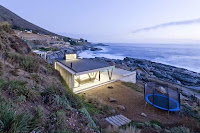 Zapallar Rambla House Design with Focusing on the Panoramic Ocean Views and an Indoor-outdoor Lifestyle Zapallar Rambla House Design with Focusing on the Panoramic Ocean Views and an Indoor-outdoor Lifestyle