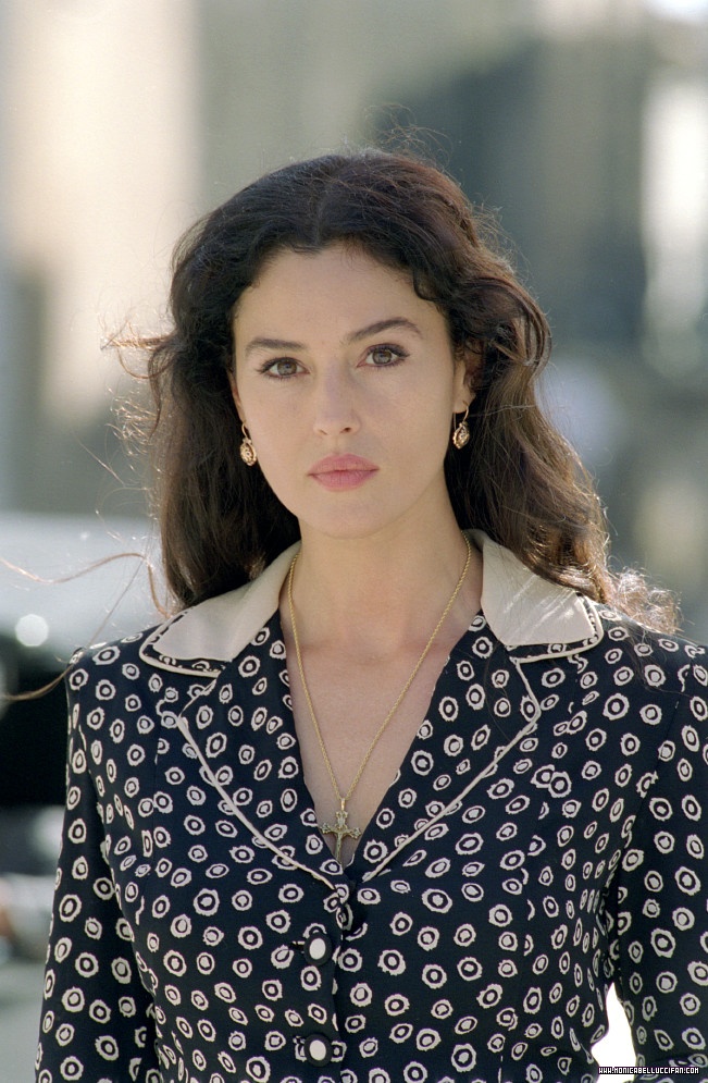 Hot+Pics+of+Monica+Bellucci+From+The+Movie+Malena+7.jpg