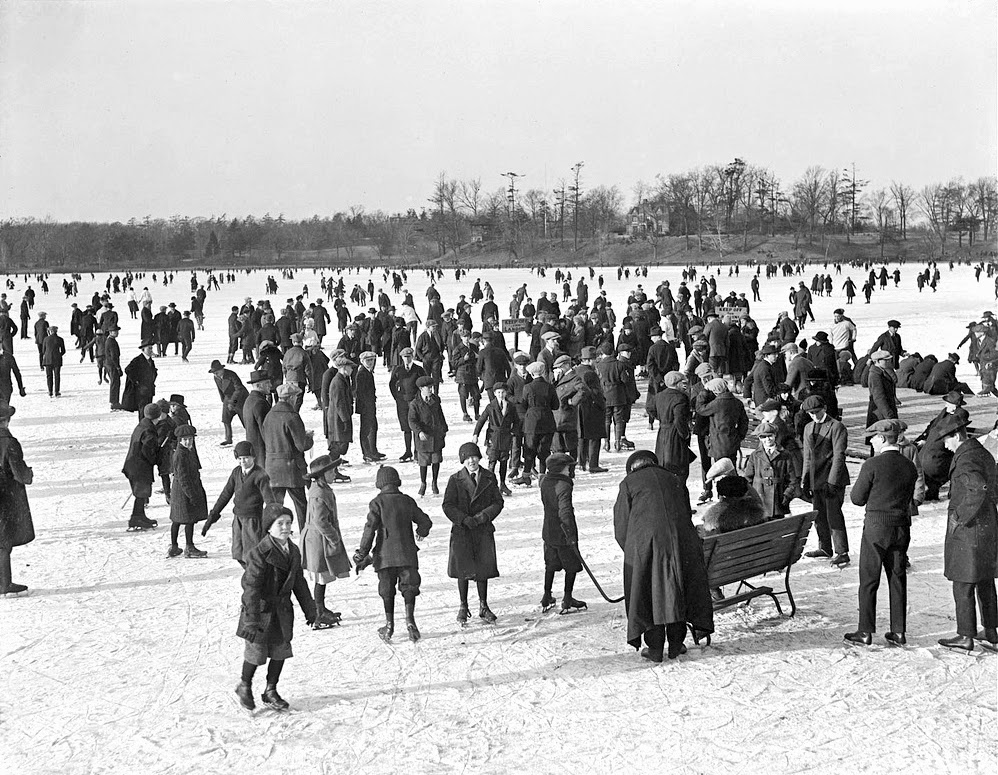 History in Photos Winter Fun