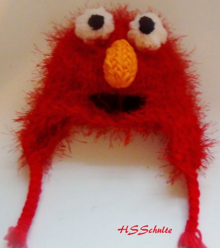 The Knifty Knitter: Elmo Earflap Hat - Loom Knit