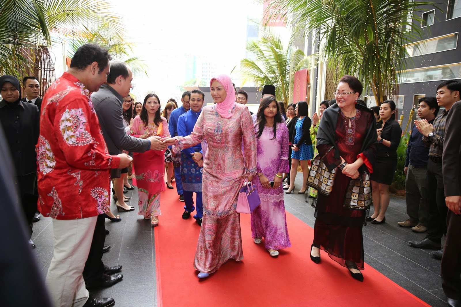 Pavilion Kuala Lumpur Brings To Life The Art Of Songket Weaving For Hari Raya 2014 Ashley Yeen Beauty And Lifestyle