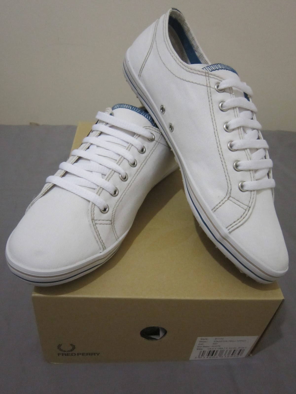 Nurih�s Outlet SOLD! Fred Perry Kingston Twill Tipped