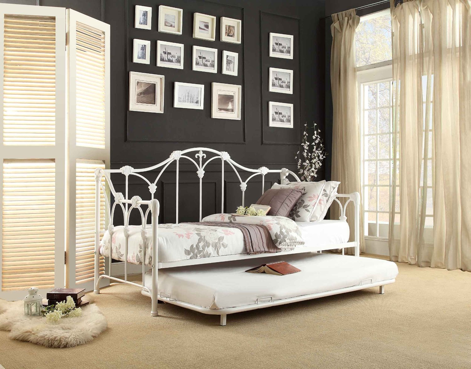 White Metal Frame Daybed with Trundle Roll Out & Pop Up Trundles