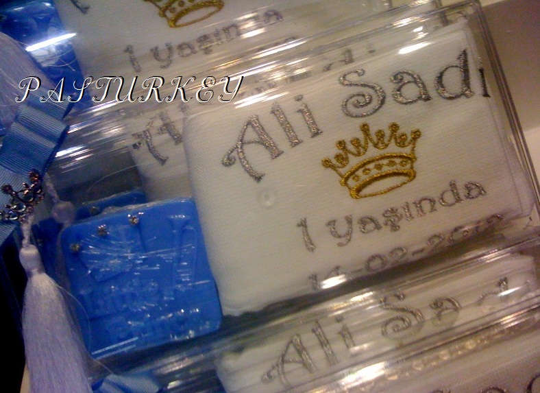 PASTURKEY 1 YAŞ DOĞUMGÜNÜ HEDİYESİ İSME ÖZEL PRENS TEMALI SABUNLU