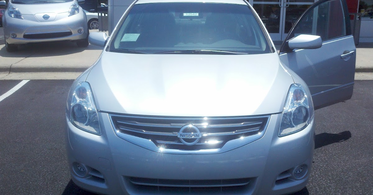 The Green Light Review 2012 Nissan Altima 2 5 S