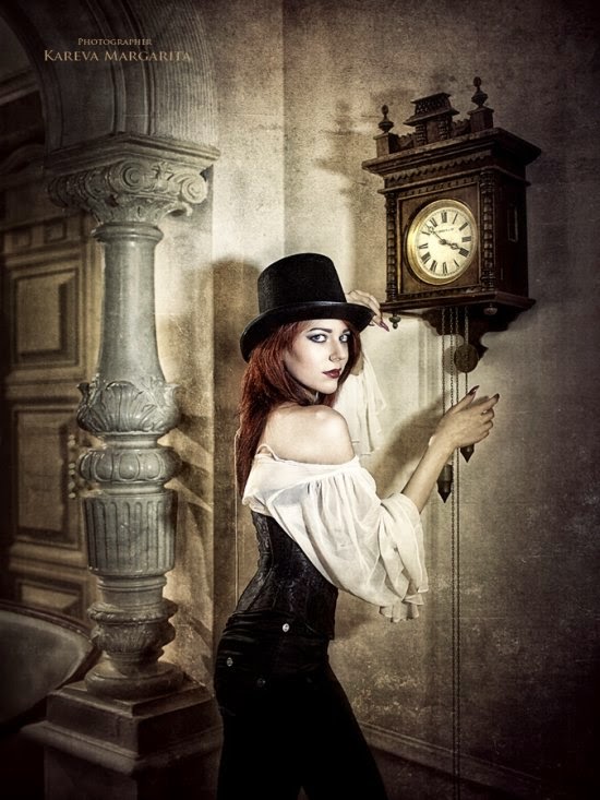 Fantasia e surrealismo nas lindas fotografias com modelos fashion de Margarita Kareva Margarita Kareva fotografia fashion surreal fantasia modelos lindas mulheres