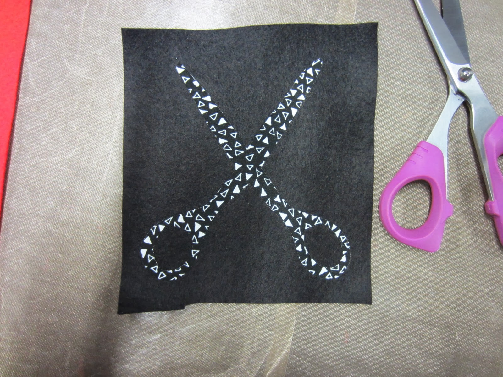 Twisted Sister Runs With Scissors