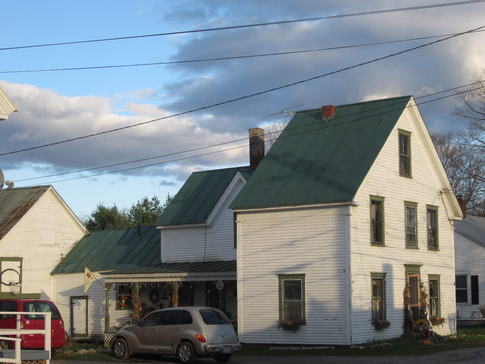 THE DOWNEAST DILETTANTE SOLON MAINE, VIA CHINA AND ROME