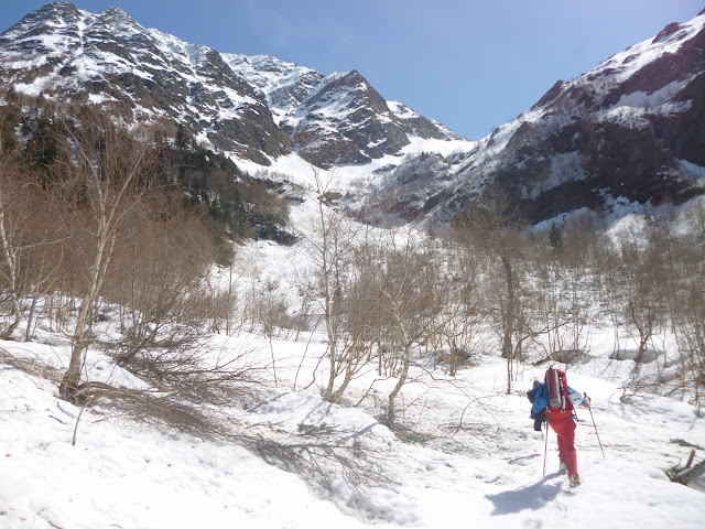 Pirineos:La Forcanada, Corredor NO