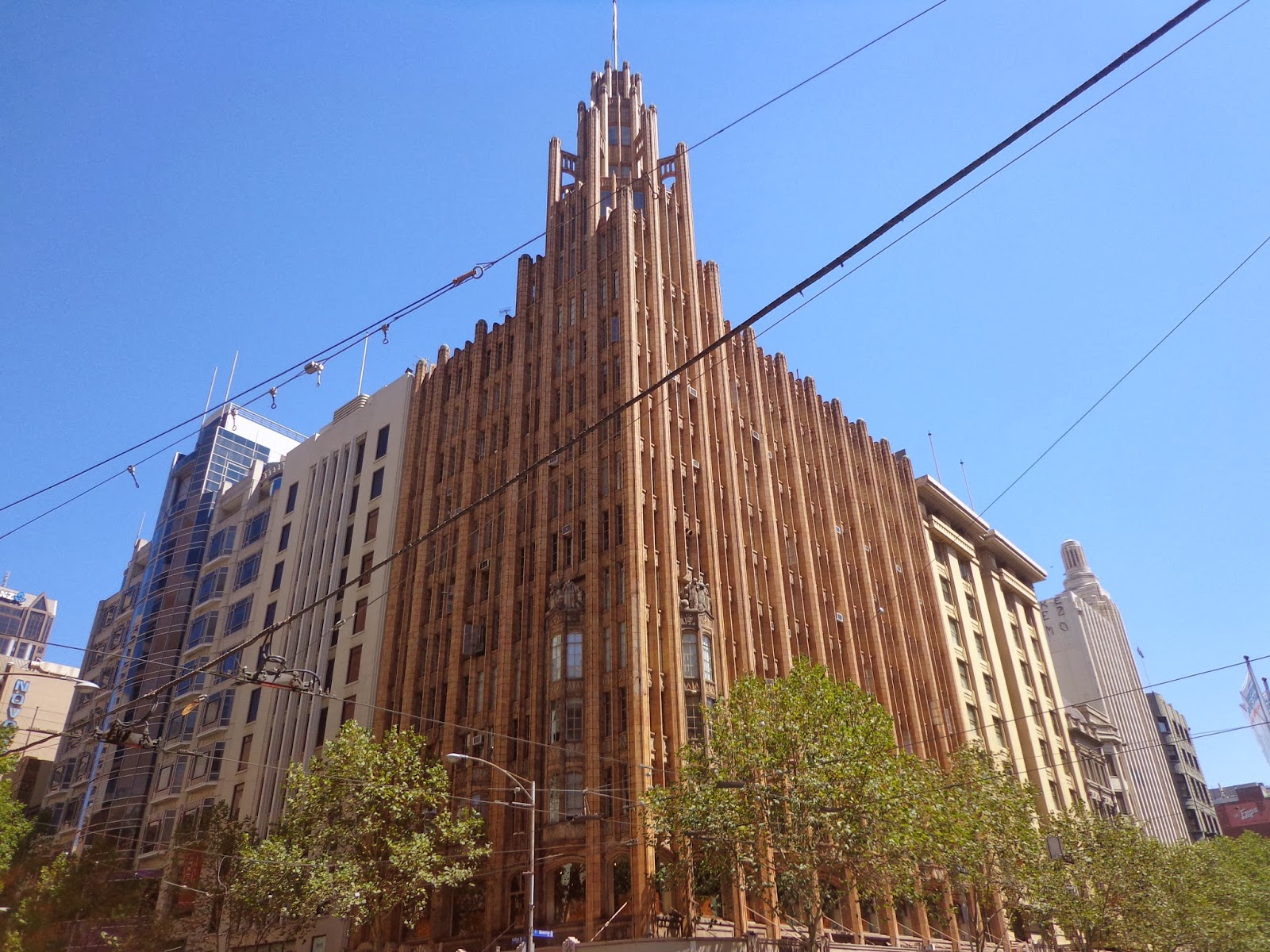 Beside the Yarra Art Deco Melbourne