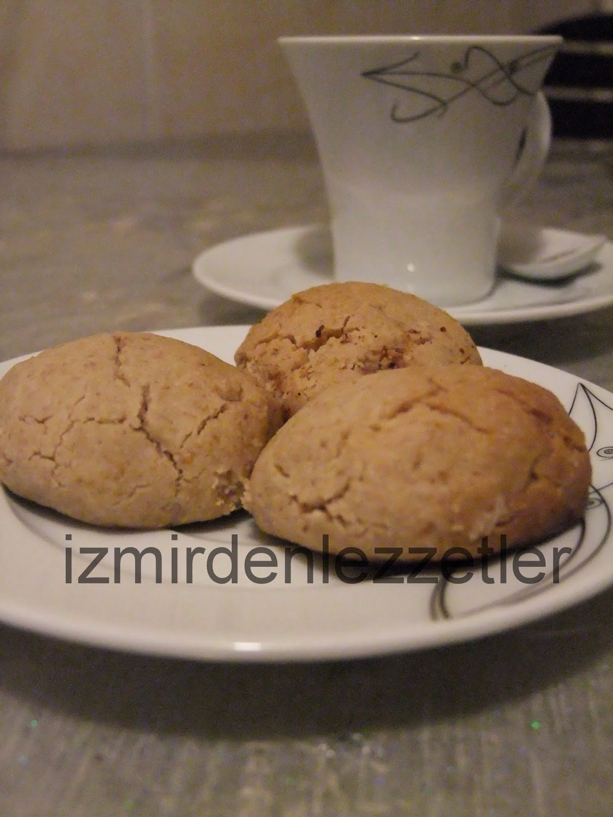 Tahinli Kurabiye İzmirdenlezzetler