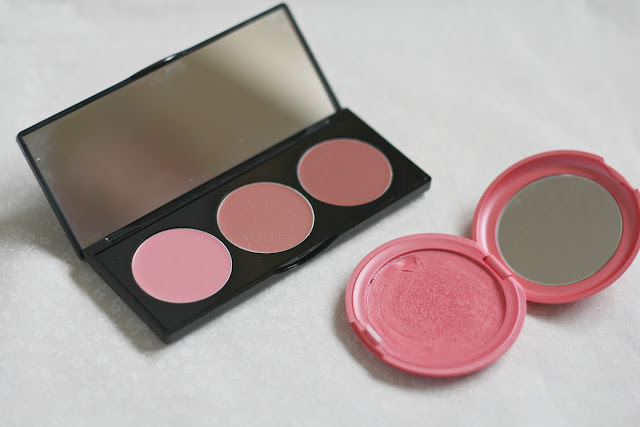 Stila_Convertible_color_trio_palette_limited_edition_review_size_comparison Stila_Convertible_color_trio_palette_limited_edition_review_size_comparison