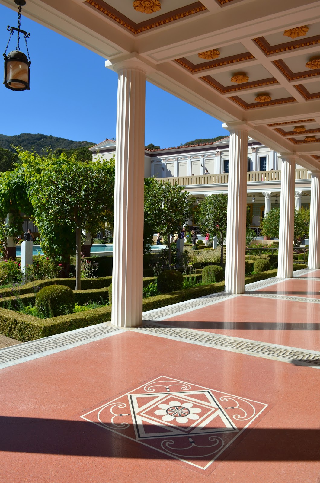 Fashion in Traveling: The Getty Villa's Formal Garden